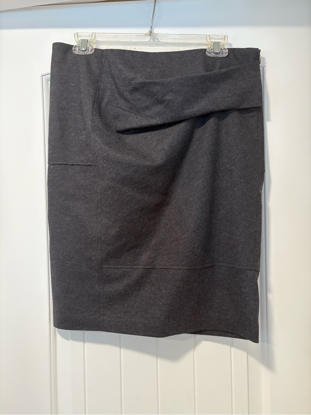 Brunello Cucinelli grey pencil skirt size 6